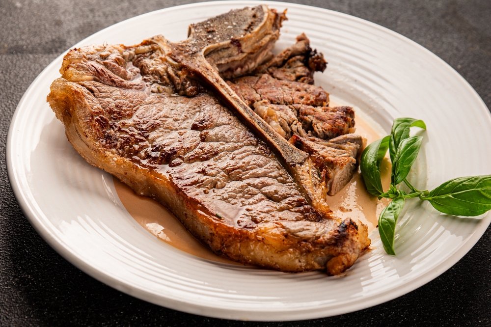 Classic Sabinyo T-Bone Steak